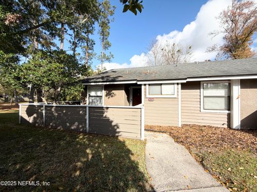 8328 Westover Ct, Jacksonville, FL, 32244-5752 | Card Image