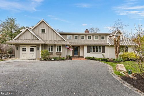 21 Holly Ln, Greenville, DE, 19807-1205 | Card Image