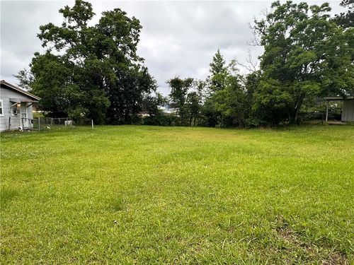 1102 Westwood Dr, Leesville, LA, 71446-3712 | Card Image