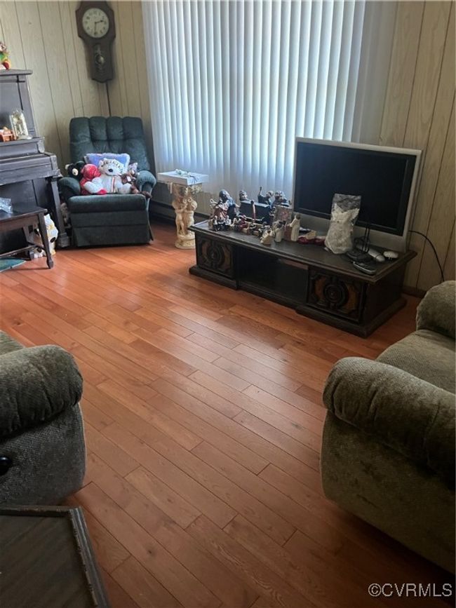 19323 Gray Rd, House other with 3 bedrooms, 1 bathrooms and null parking in Yale VA | Image 8