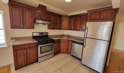 3617 194th St, Flushing, NY, 11358-4012 | Card Image