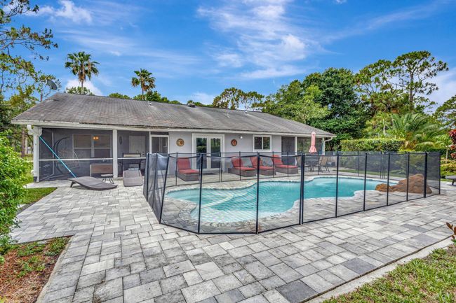 17495 40 Th Run N, House other with 3 bedrooms, 2 bathrooms and null parking in LOXAHATCHEE FL | Image 14