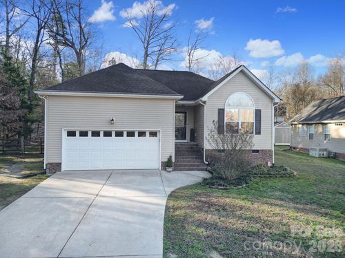 324 Goldeneye Dr, Clover, SC, 29710-1197 | Card Image