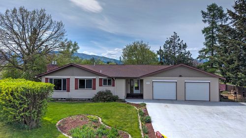 924 Gladis Drive, Missoula, MT, 59804 | Card Image