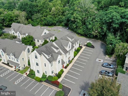 120 Commons Ct, CHADDS FORD, PA, 19317-9723 | Card Image