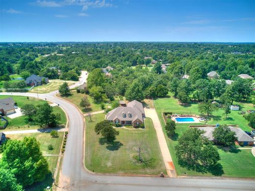 1371 Whippoorwill Nest, Choctaw, OK, 73020-7080 | Card Image