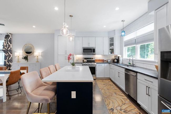 905 Page St, House other with 3 bedrooms, 3 bathrooms and null parking in CHARLOTTESVILLE VA | Image 5