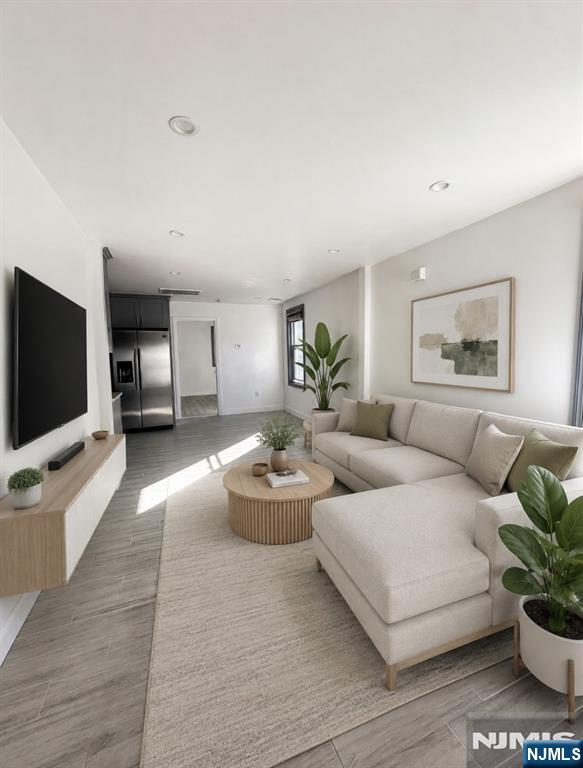Residential Lease in Ridgefield Park