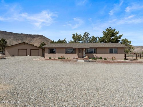 21 Van Fleet Dr, Yerington, NV, 89447-2923 | Card Image