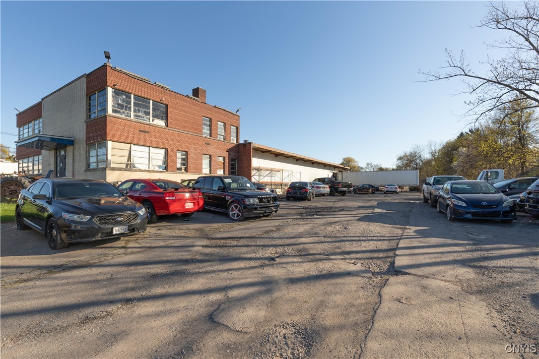 Commercial Lease in Salina 5