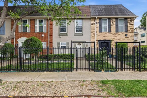 d-2727 Shelby Ave, Dallas, TX, 75219-4115 | Card Image