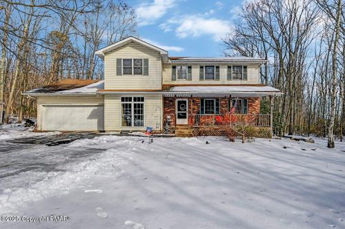 654 Shane Dr, Effort, PA, 18330-8169 | Card Image