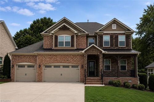 5722 Woodrose Ln, Greensboro, NC, 27410-9942 | Card Image