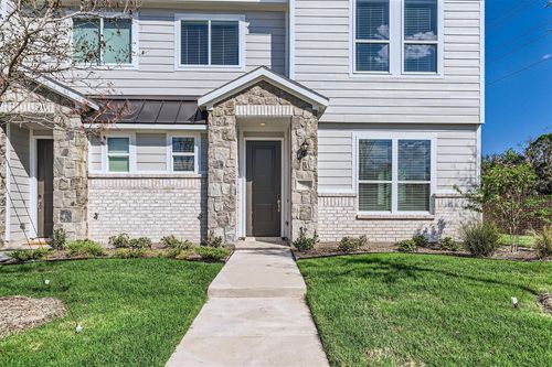 1312 Creekbank Dr, McKinney, TX, 75071-1590 | Card Image