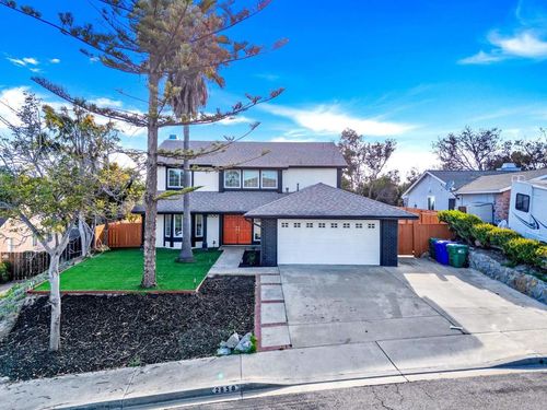 2858 Lehigh Ct, Oceanside, CA, 92056-6314 | Card Image