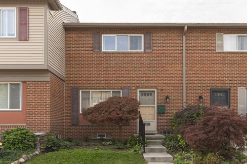 3302 Williamsburg Rd, Ann Arbor, MI, 48108-2075 | Card Image