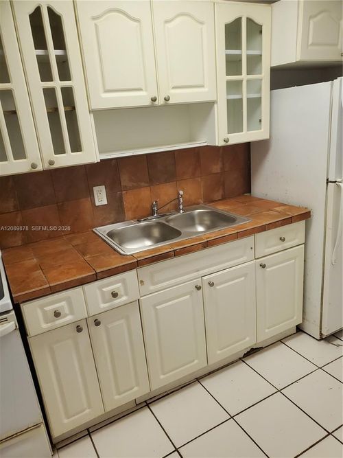 207-1230 Ne 139th St, North Miami, FL, 33161-3464 | Card Image