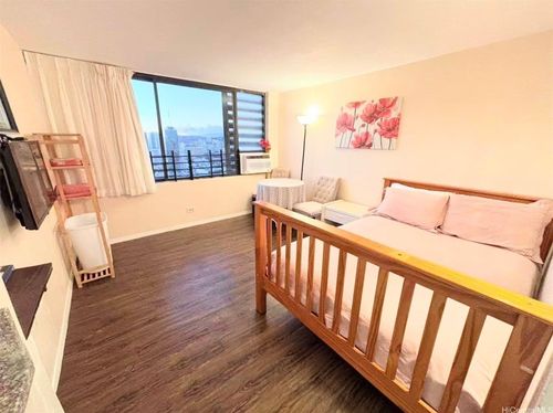 3708b-444 Niu Street, Honolulu, HI, 96815 | Card Image