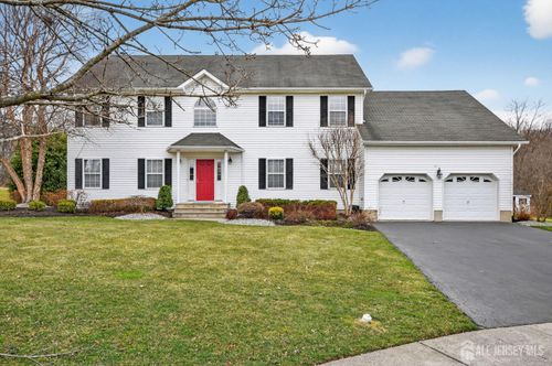 33 Samantha Cir, Matawan, NJ, 07747-6824 | Card Image