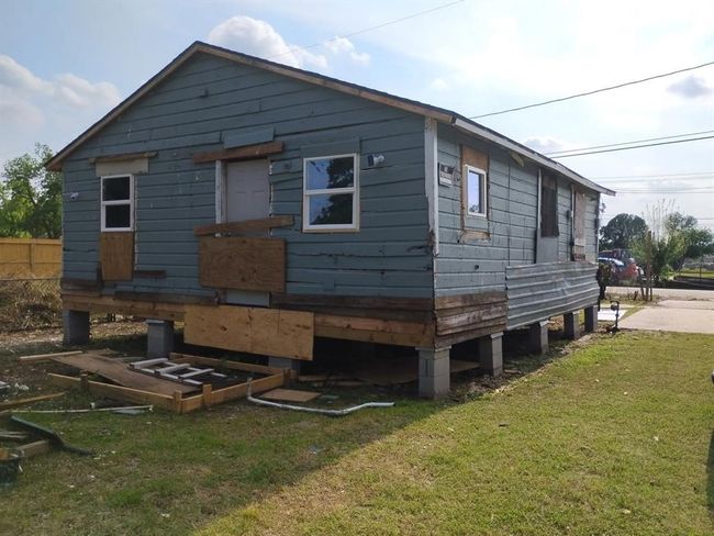 8118 Double Ave, House other with 2 bedrooms, 1 bathrooms and null parking in Houston TX | Image 5