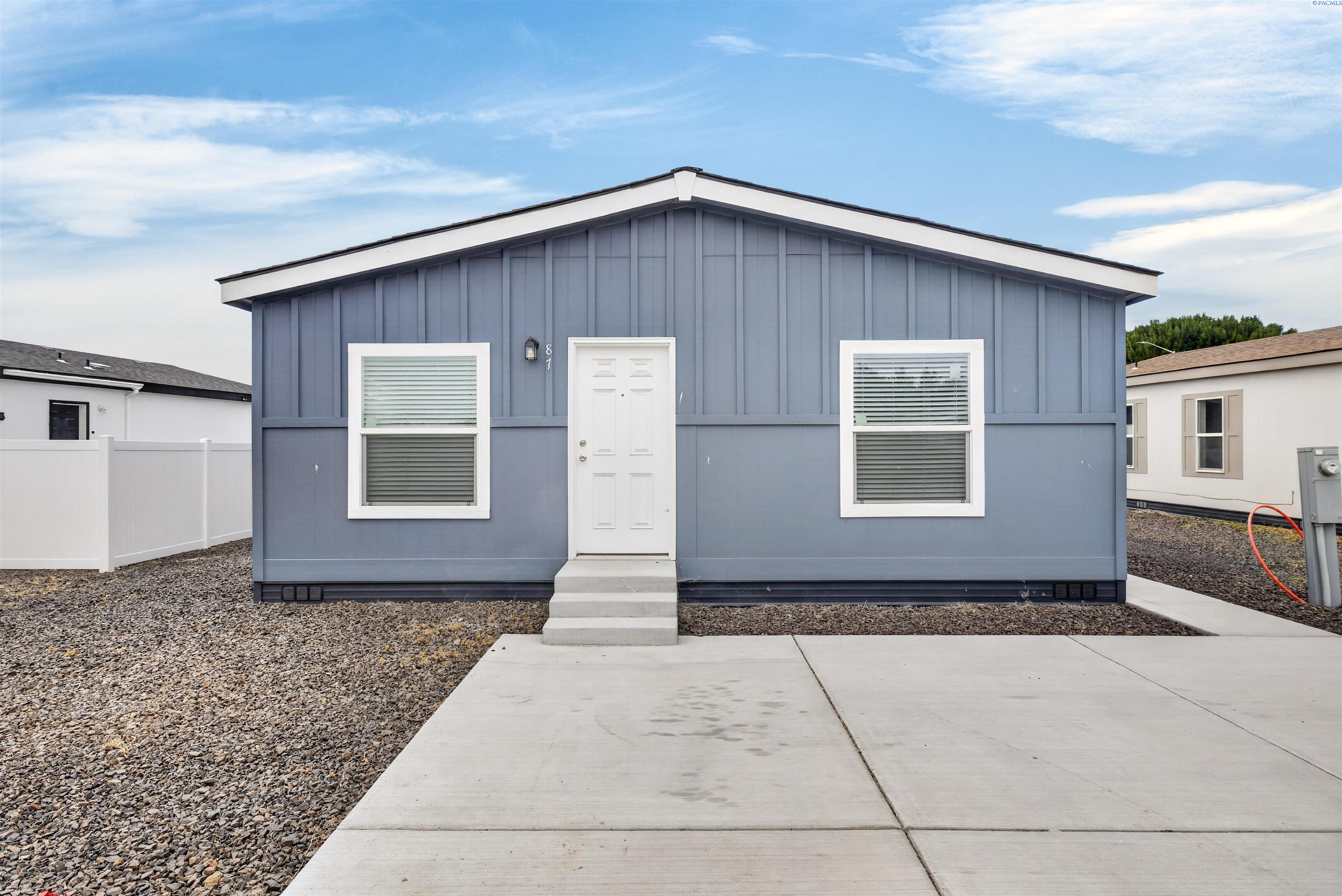 Residential in Sunnyside 3