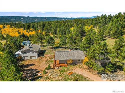 8 Woodland Valley Dr, Woodland Park, CO, 80863-9314 | Card Image