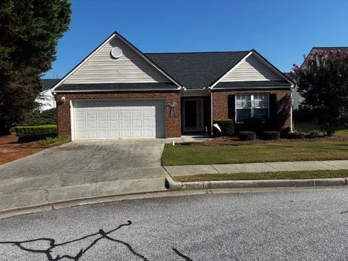 977 Village View Cir, Loganville, GA, 30052-6919 | Card Image