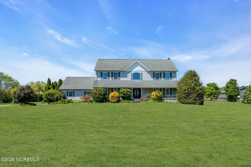 211 E Colliers Mill Rd, New Egypt, NJ, 08533-2011 | Card Image