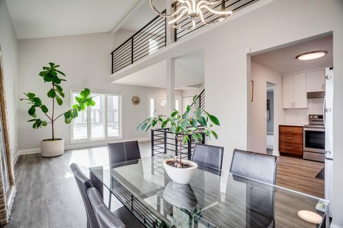 3546 Pilgrim Ln N, Plymouth, MN, 55441-2469 | Card Image