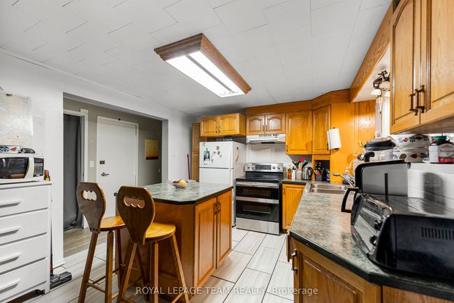 39220 Combermere Rd, House other with 5 bedrooms, 2 bathrooms and 2 parking in Combermere ON | Image 12