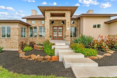 179 Sandy Creek Cv, Driftwood, TX, 78619-4521 | Card Image