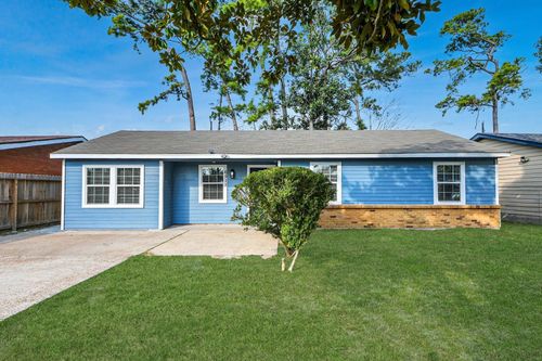 6511 Mohawk St, Houston, TX, 77016-2211 | Card Image