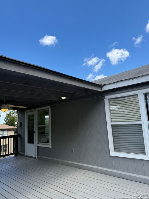 3-3402 N New Braunfels Ave, San Antonio, TX, 78209-6605 | Card Image