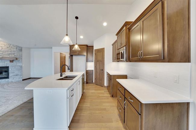 1419 Prairie Lake Circle, Condo with 2 bedrooms, 2 bathrooms and null parking in FOX CROSSING WI | Image 5