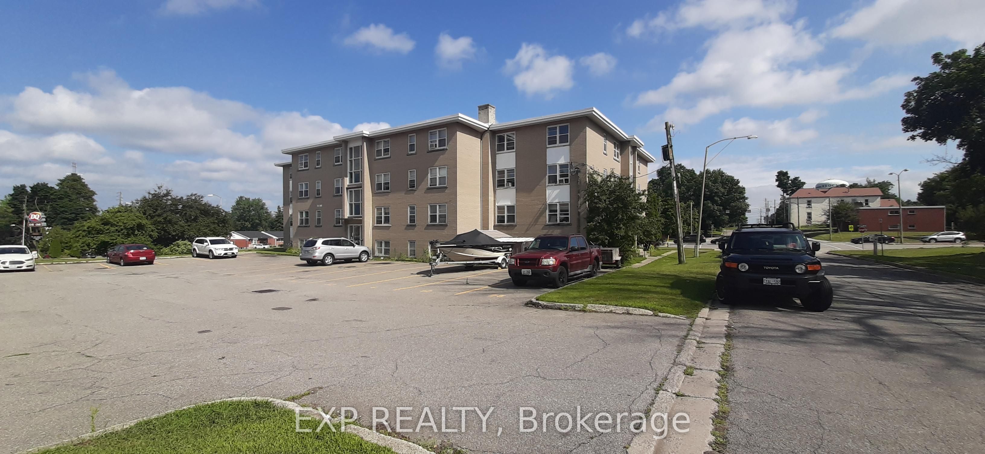 Commercial Sale in Brockville 2