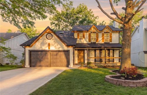 14776 S Alden St, Olathe, KS, 66062-6526 | Card Image
