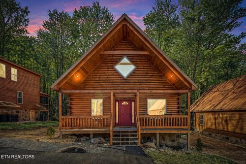 3618 Parkland Way, Gatlinburg, TN, 37738 | Card Image