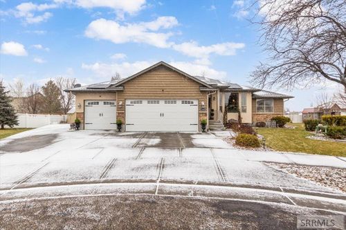 1649 Sunny Pine Way, Idaho Falls, ID, 83404-8255 | Card Image