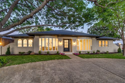 9406 Arborhill Dr, Dallas, TX, 75243-6002 | Card Image