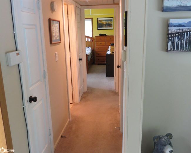 181 Center Point Dr, Home with 3 bedrooms, 2 bathrooms and 5 parking in Montezuma IA | Image 32