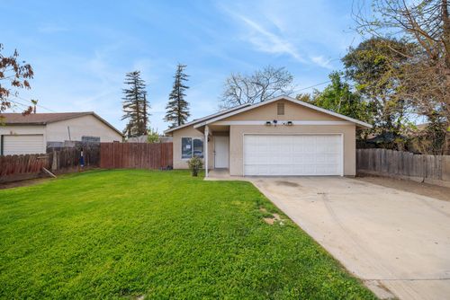 1949 N Court Street, Visalia, CA, 93291 | Card Image