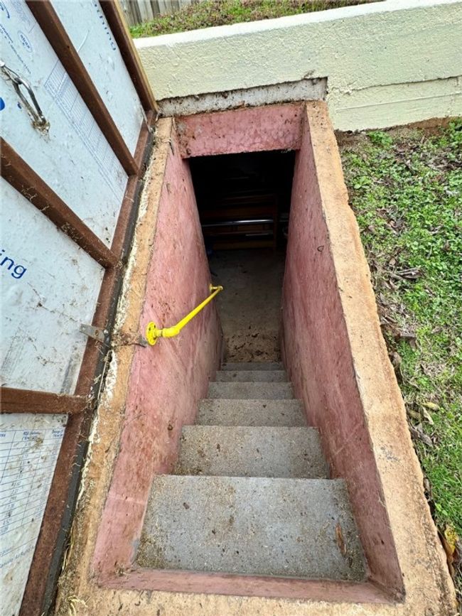 View of stairway | Image 38
