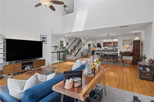 22-920 Memorial Dr Se, Atlanta, GA, 30316-1481 | Card Image