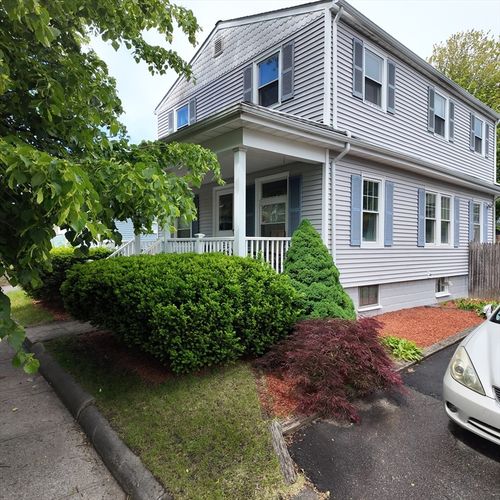 165 Jastram St, Providence, RI, 02908-2706 | Card Image