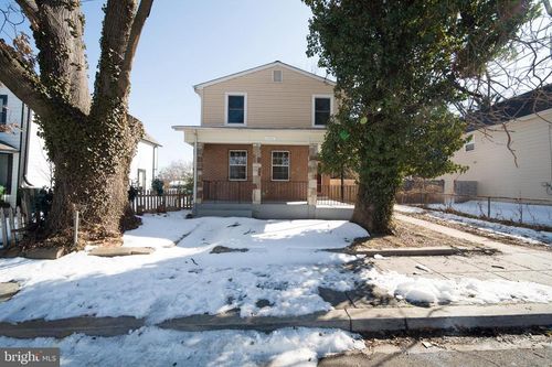 1061 48th Pl Ne, WASHINGTON, DC, 20019-3912 | Card Image