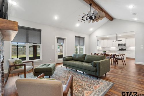 11443 Windsor Park Dr, Tyler, TX, 75709-5140 | Card Image