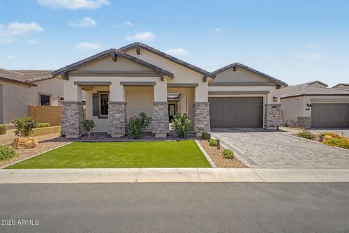 8041 E Jacaranda St, Mesa, AZ, 85207-3282 | Card Image