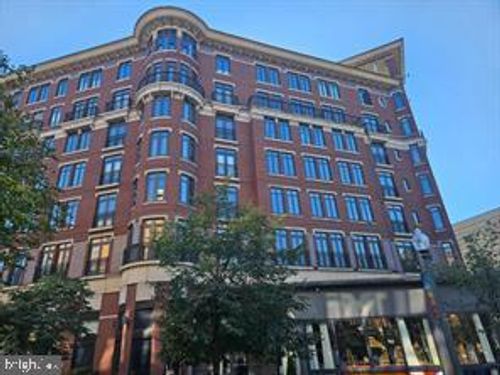 702-1390 Kenyon St Nw, WASHINGTON, DC, 20010-7228 | Card Image