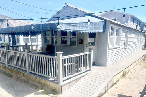 bungalow-29 Irving Walk, New York City, NY, 11697 | Card Image