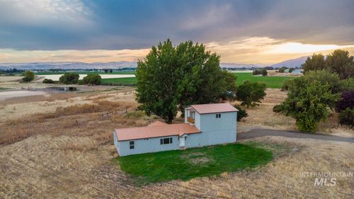 1117 Olds Ferry Rd, Weiser, ID, 83672-5021 | Card Image